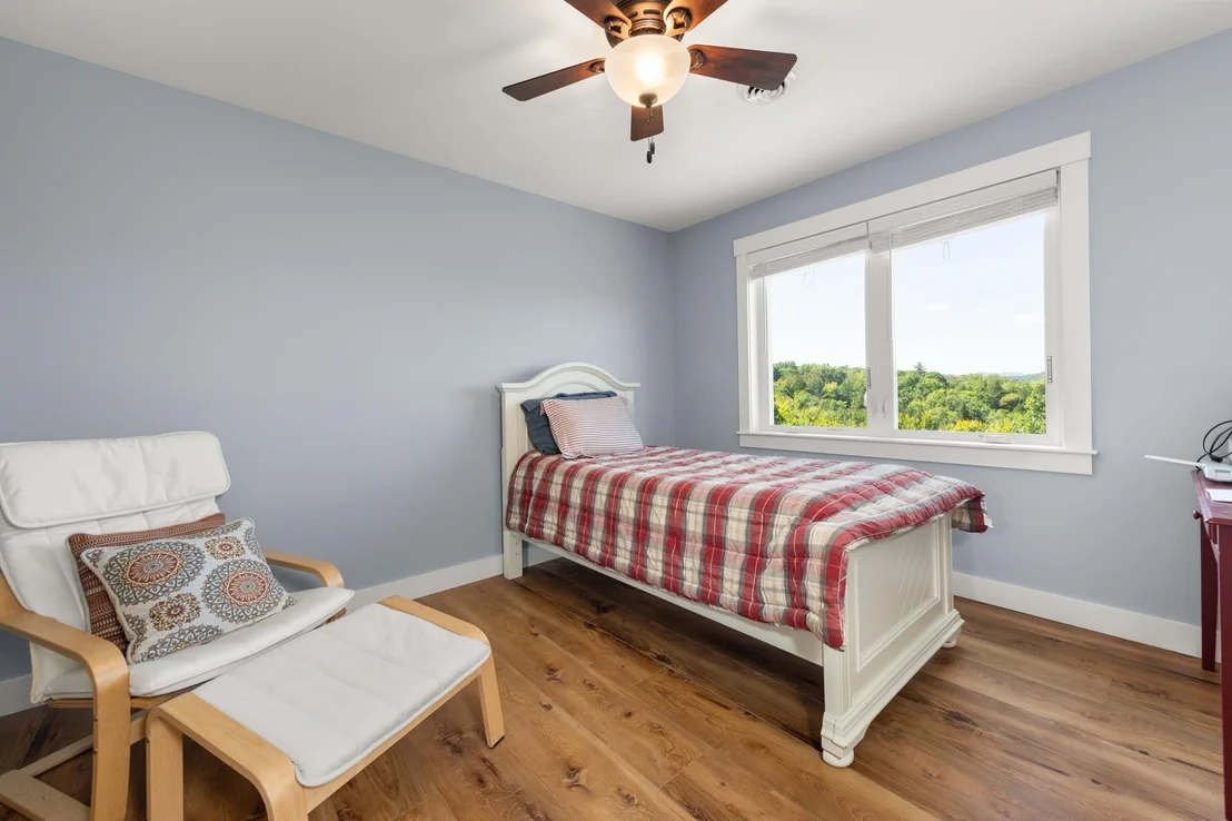 Photo of 140 Hemlock Brook