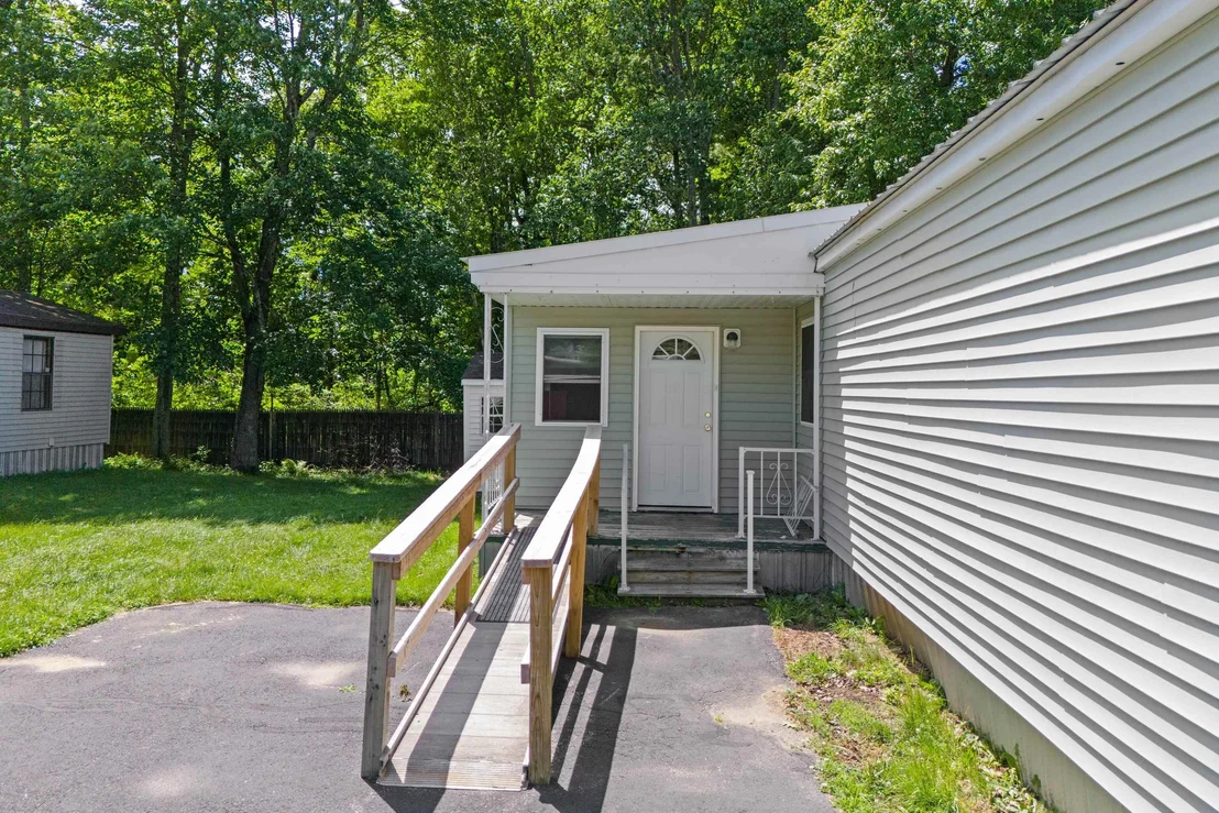 Photo of Unit C12 at 290 Calef