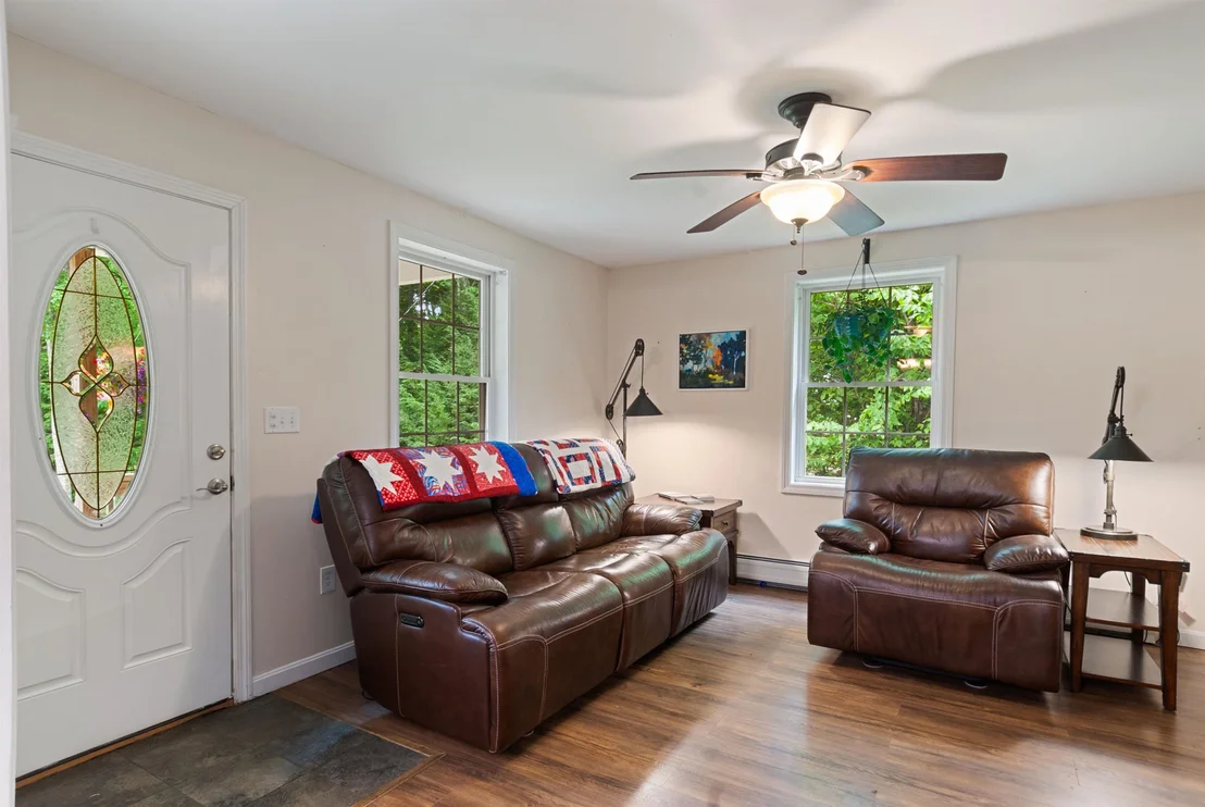Photo of 633 Beauty Hill