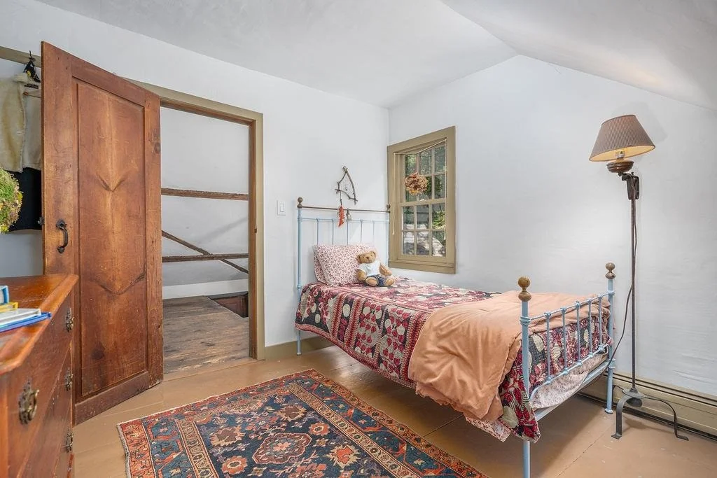 Photo of 129 Webster Mills