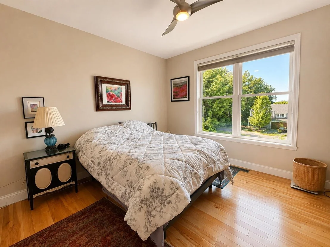 Photo of 82 Ledge