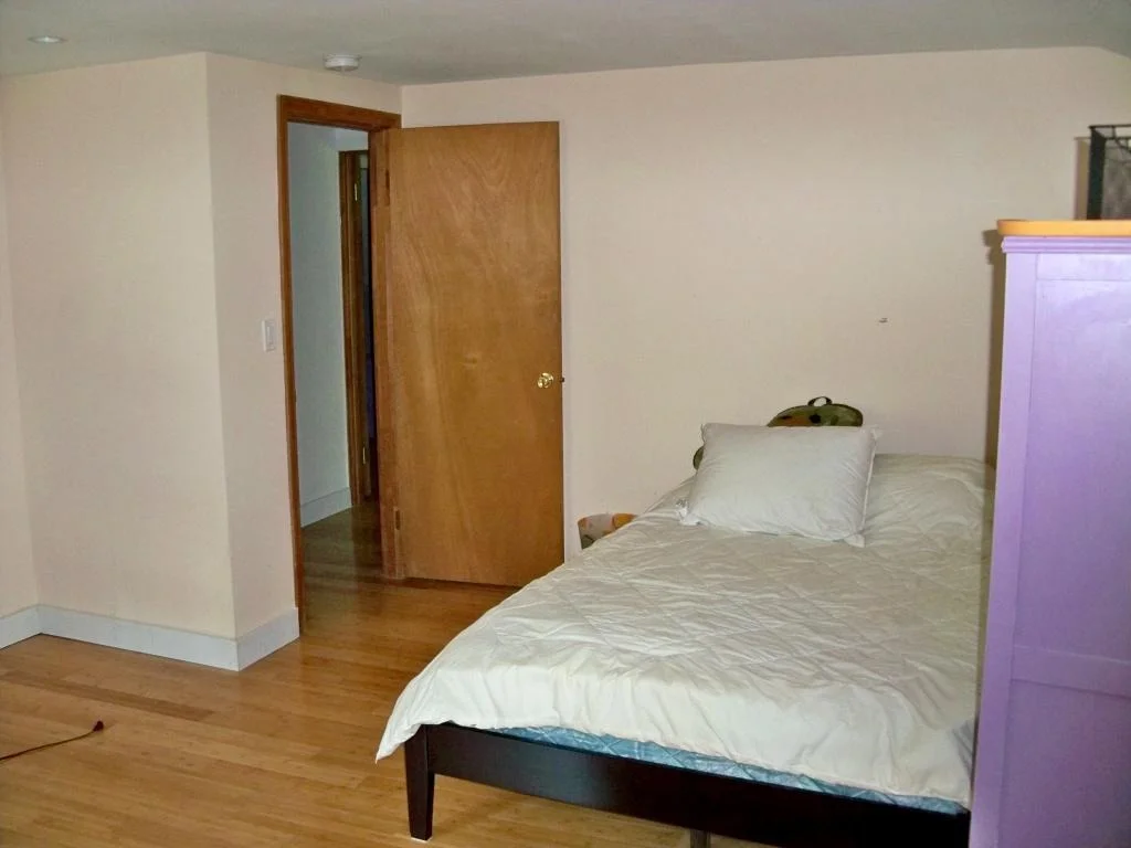 Photo of 33 Chadbourne Ave