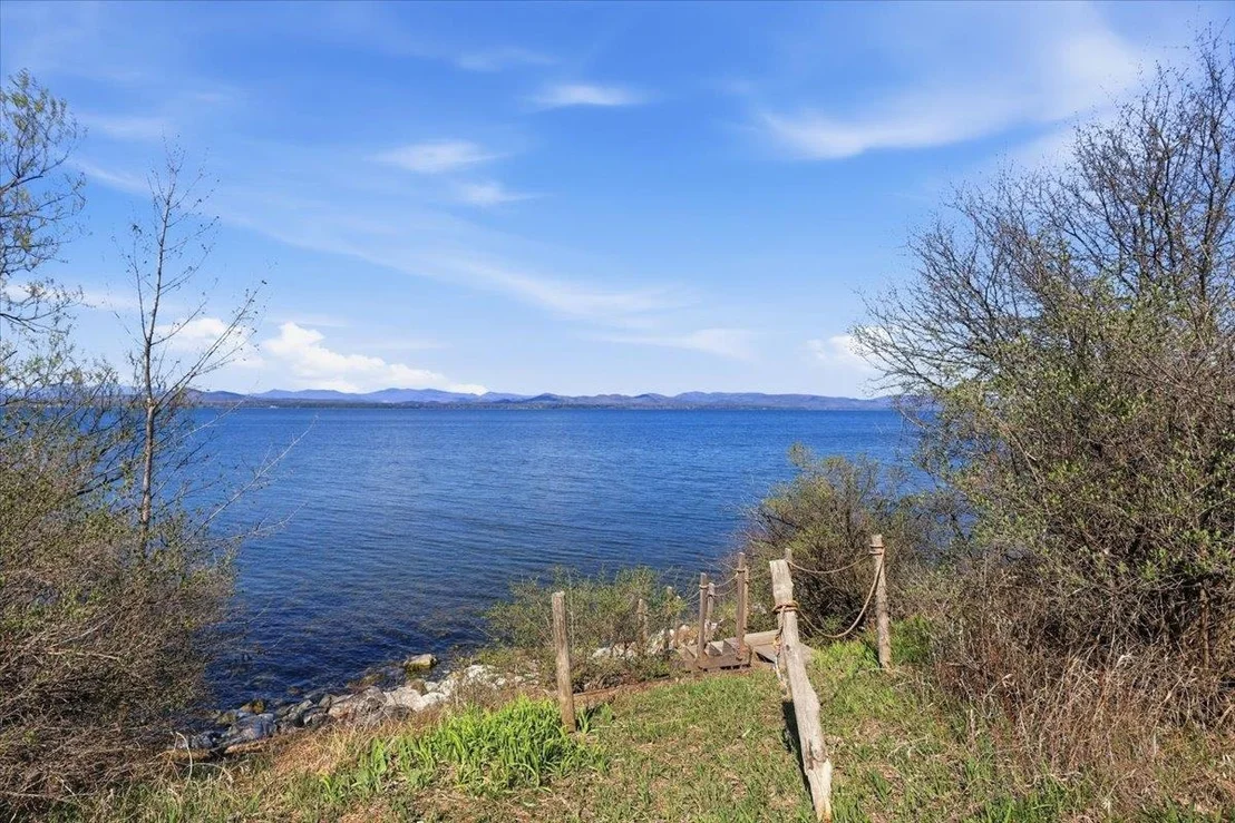 Photo of 481 Hills Point