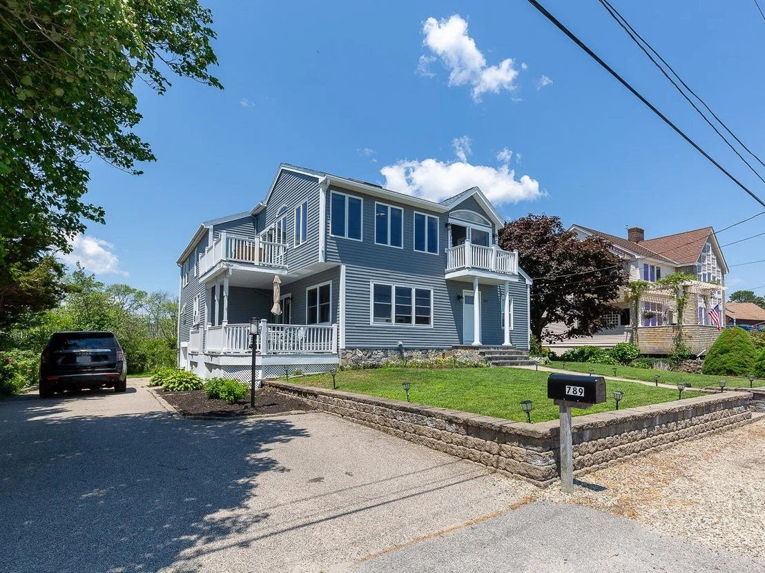 Photo of 789 Ocean