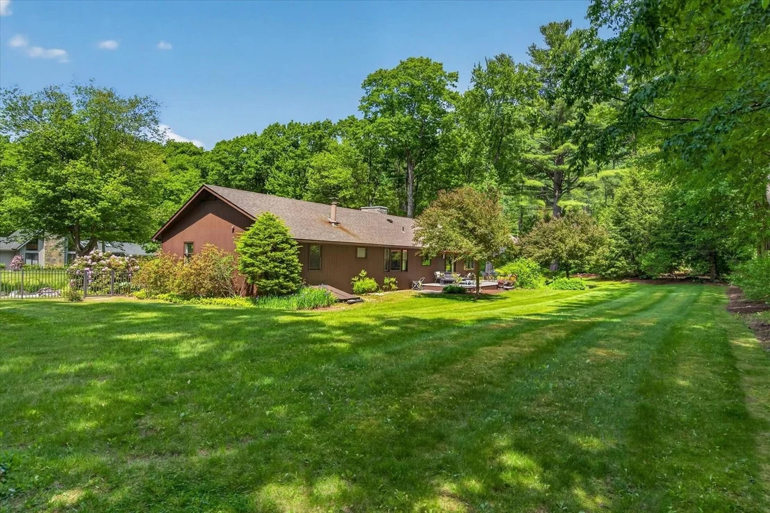 Photo of 431 Brookwood