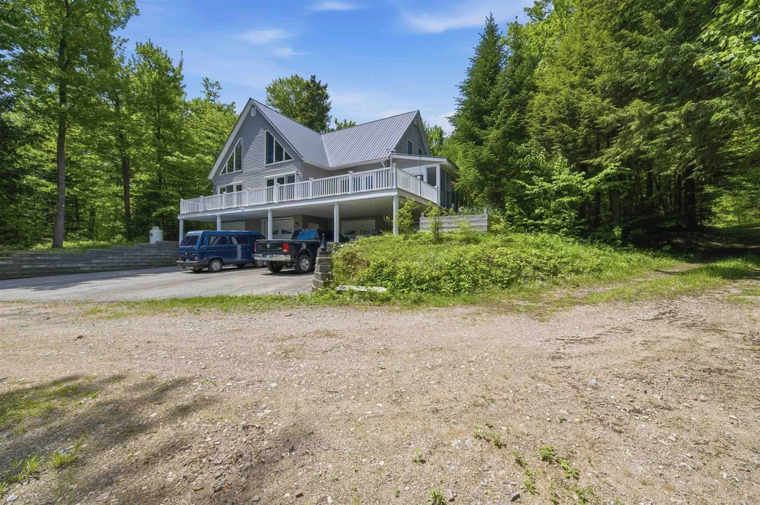 Photo of 299 Cloutier