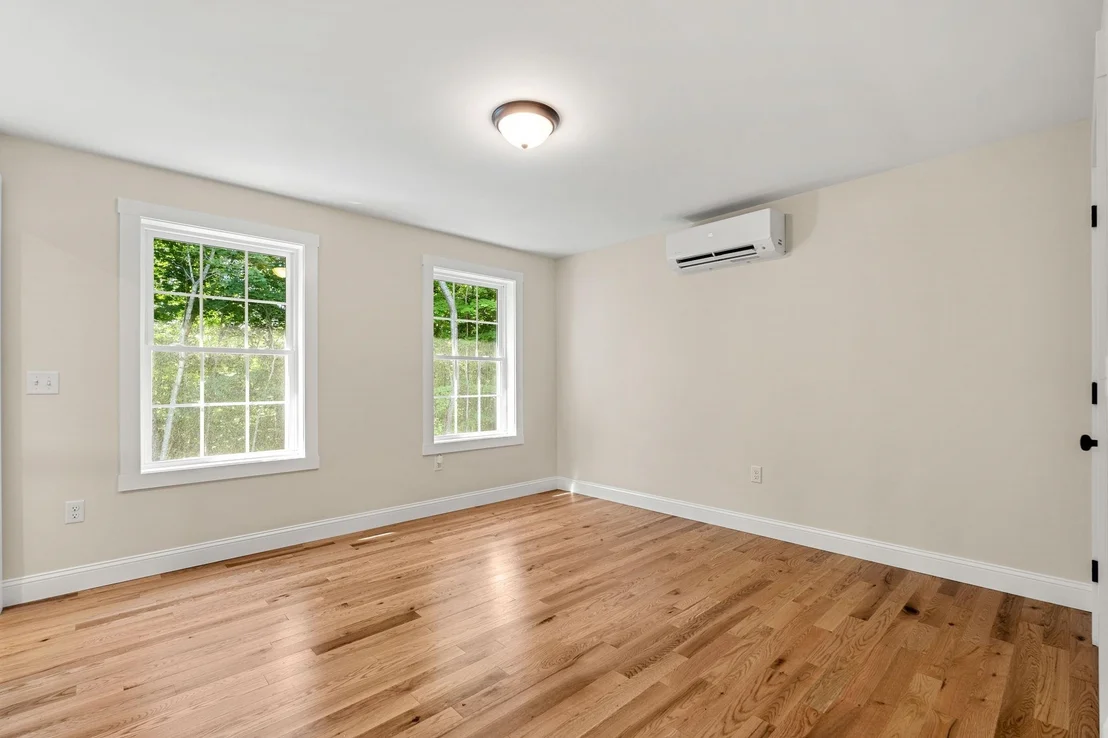 Photo of 15 Bartlett