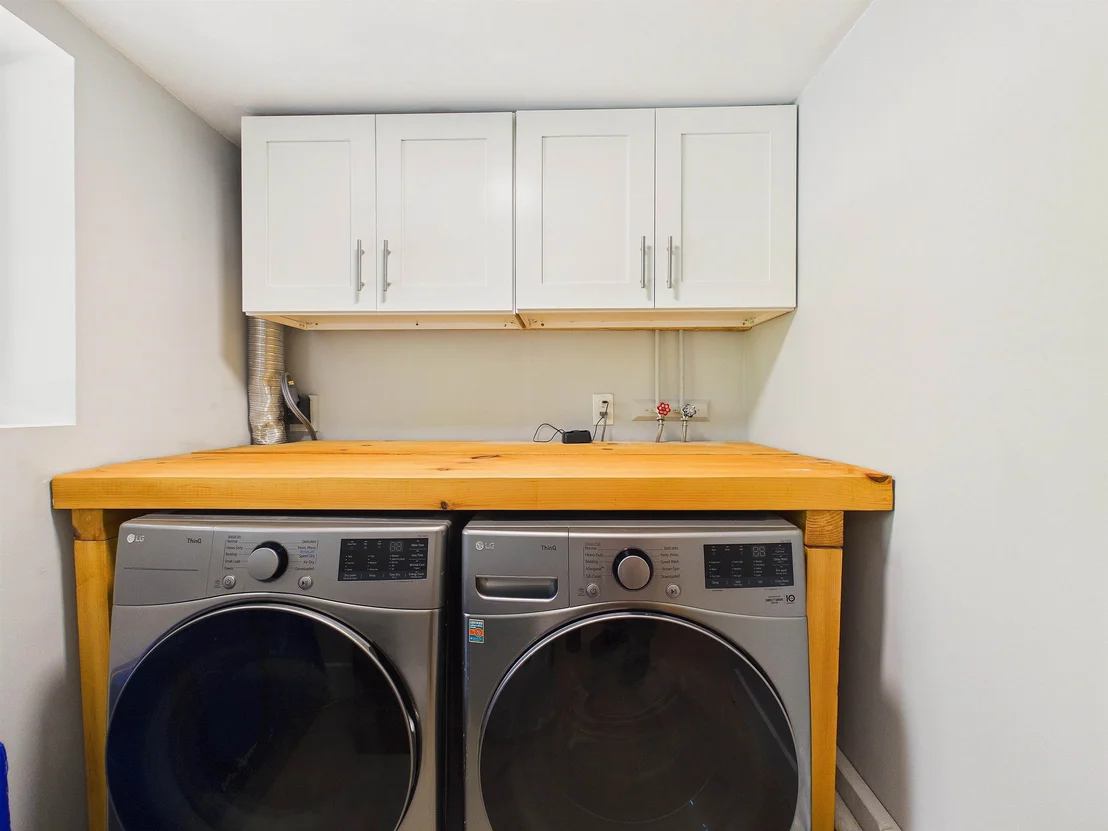 Photo of 165 Silver Spring Hill