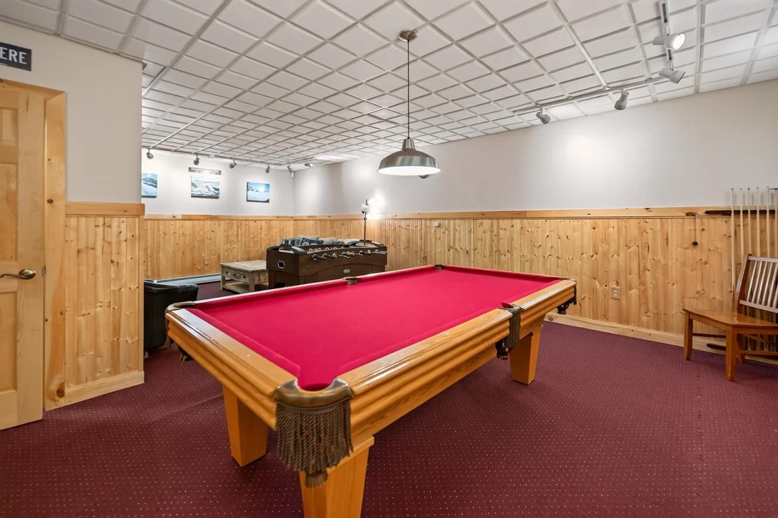 Photo of 858 Sheldon Hill
