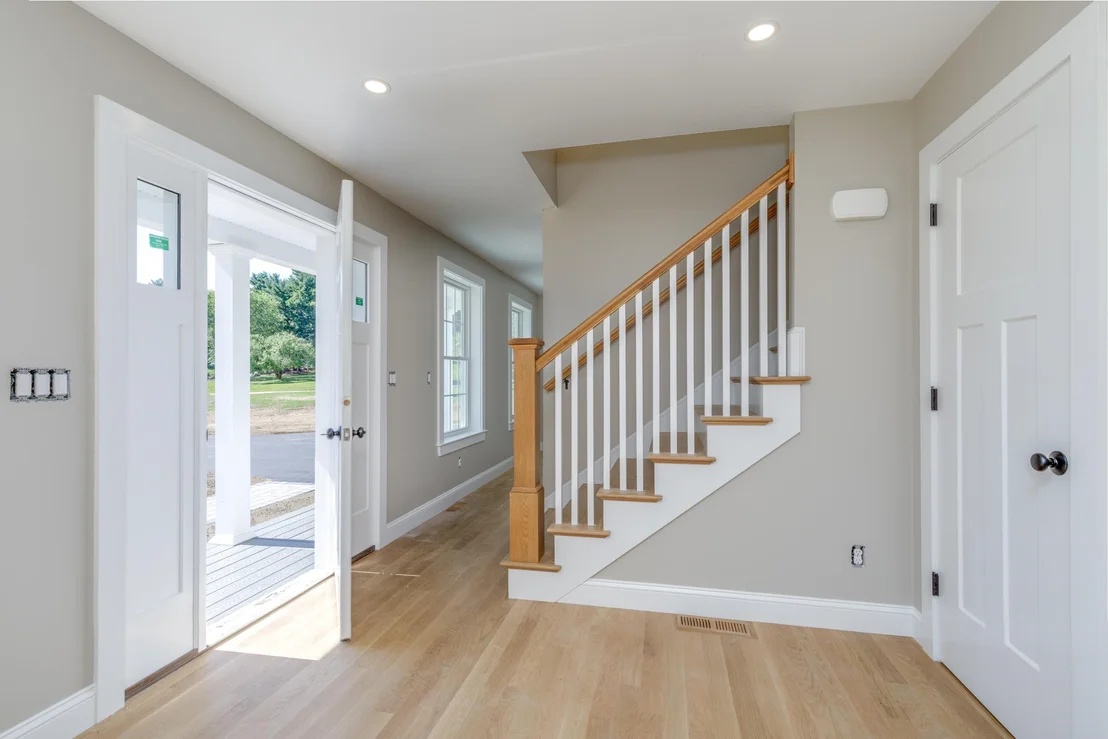 Photo of 527 North West