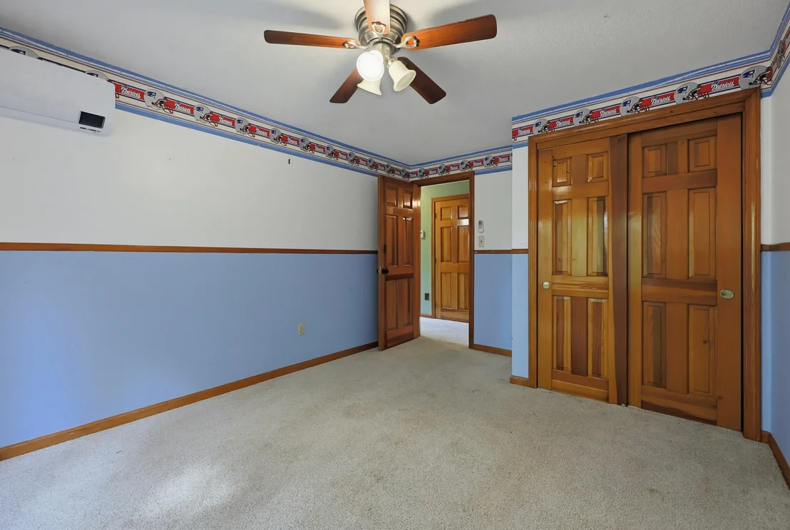 Photo of 14 William