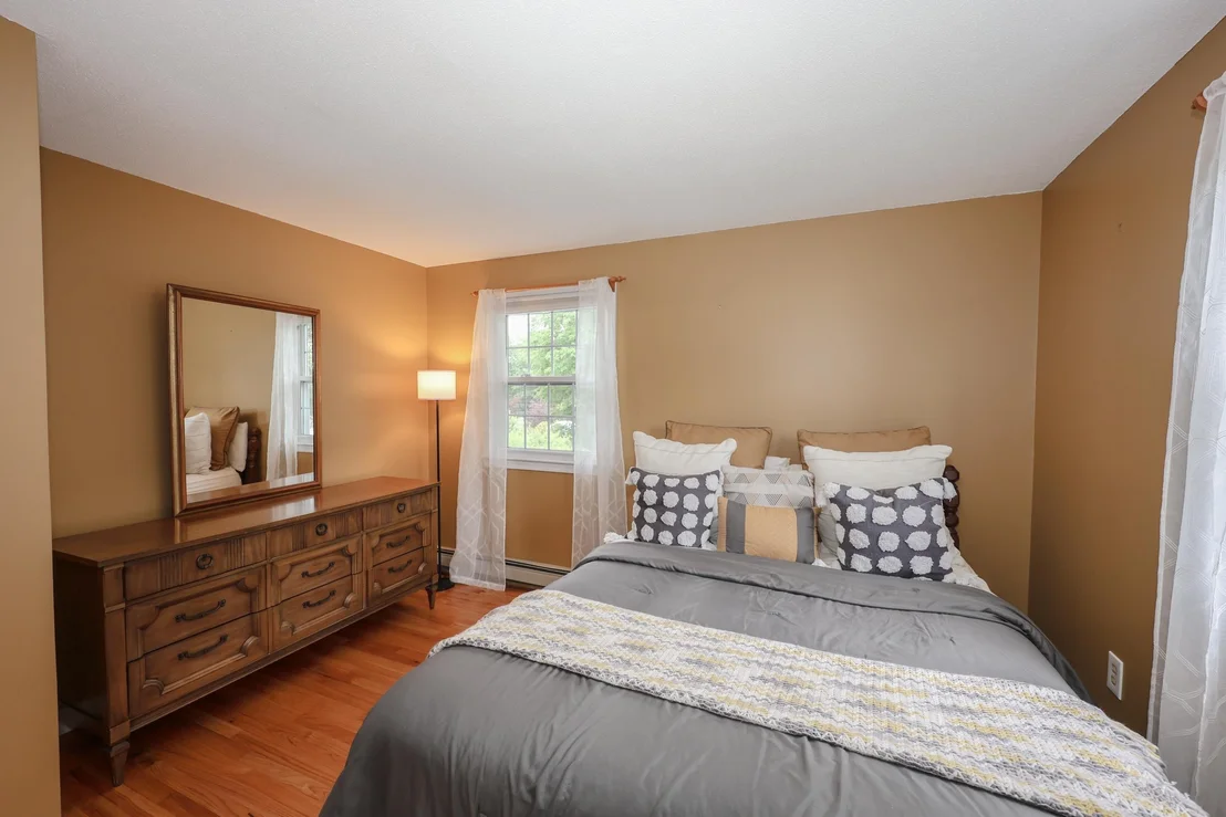 Photo of 1 Valleyview