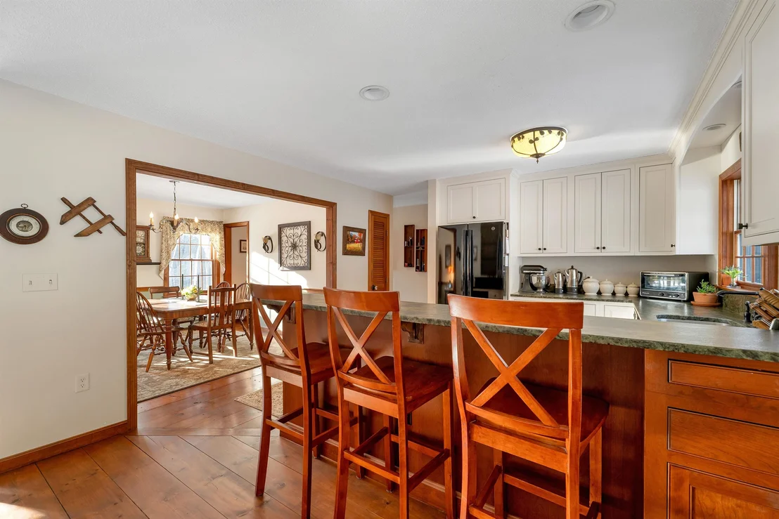 Photo of 9 Birchview