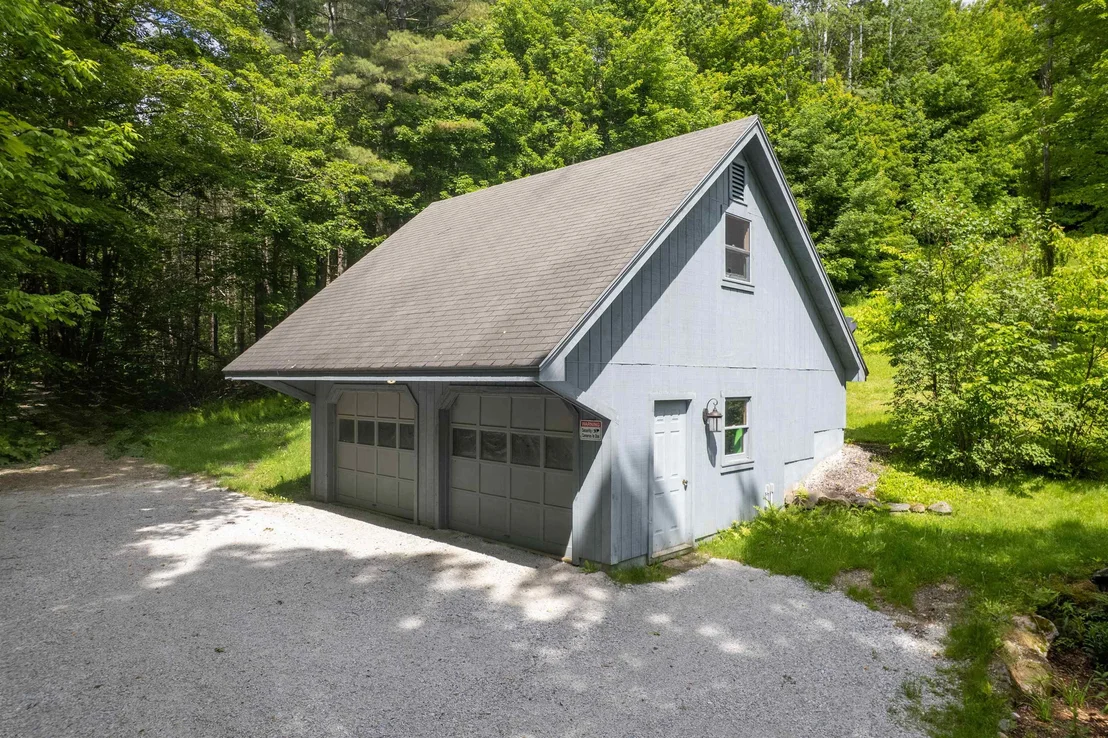 Photo of 2238 Upper Michigan