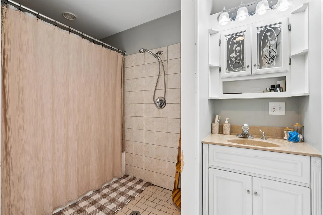 Photo of 292 Spooner