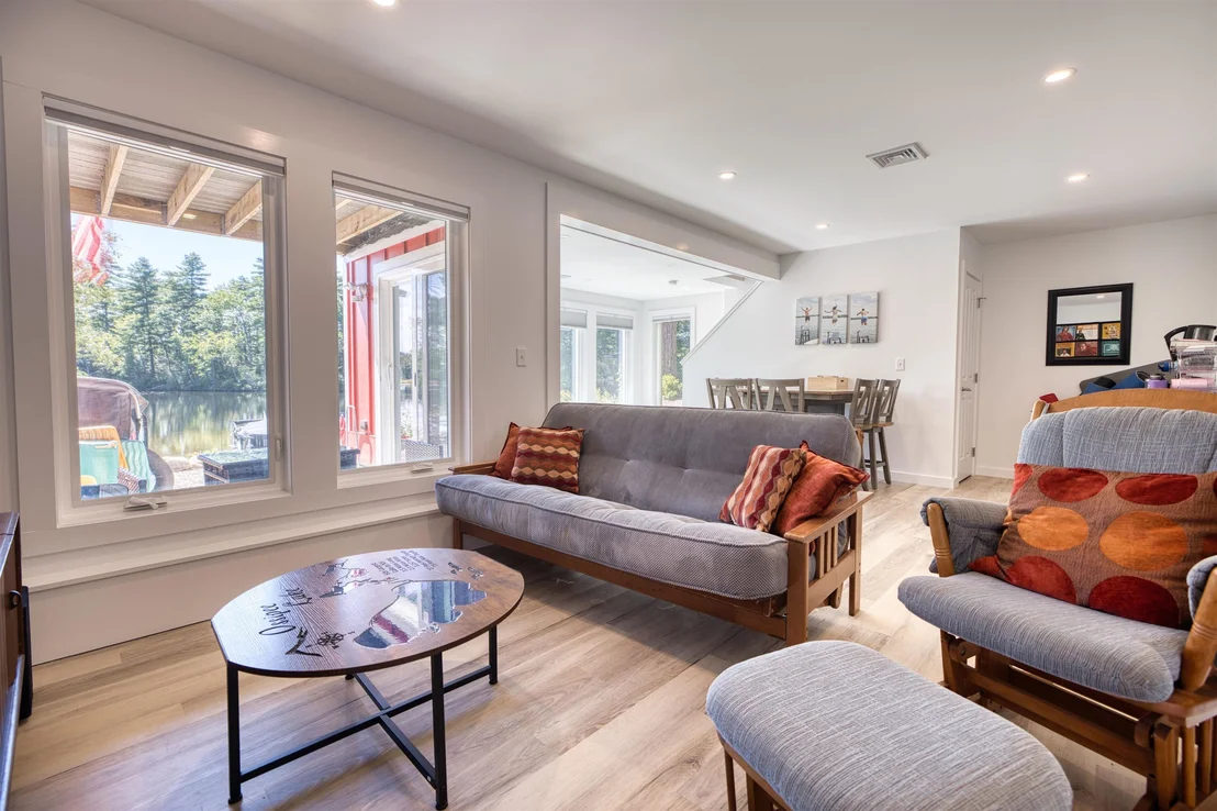 Photo of 72 Ridge