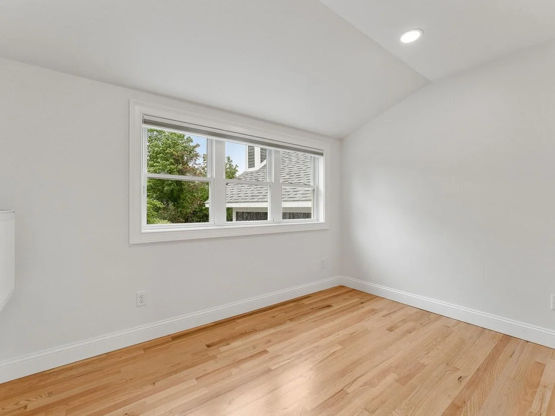 Photo of 1233 Satterly