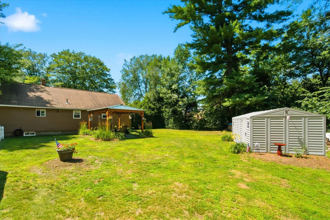 Photo of 30 Danis Park