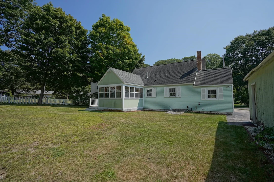 Photo of 3 Douglas