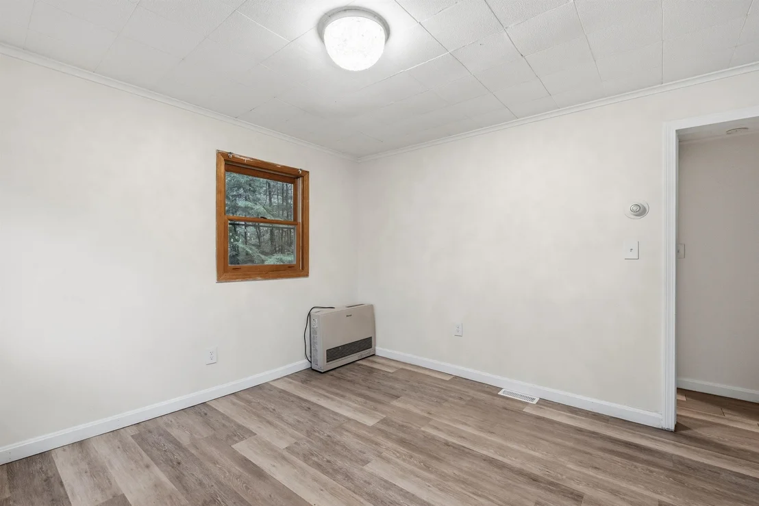 Photo of 111 Fox