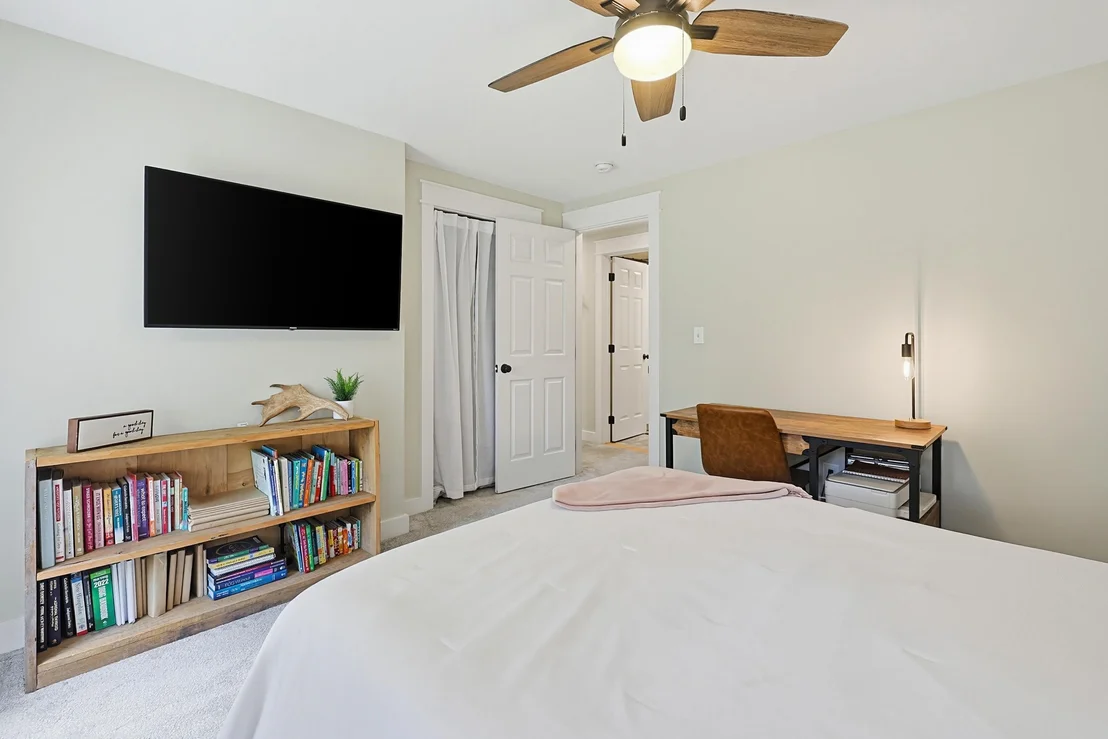 Photo of 87 Putney