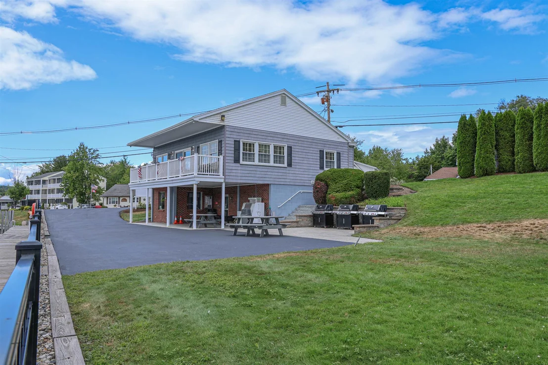Photo of 21 Pleasant