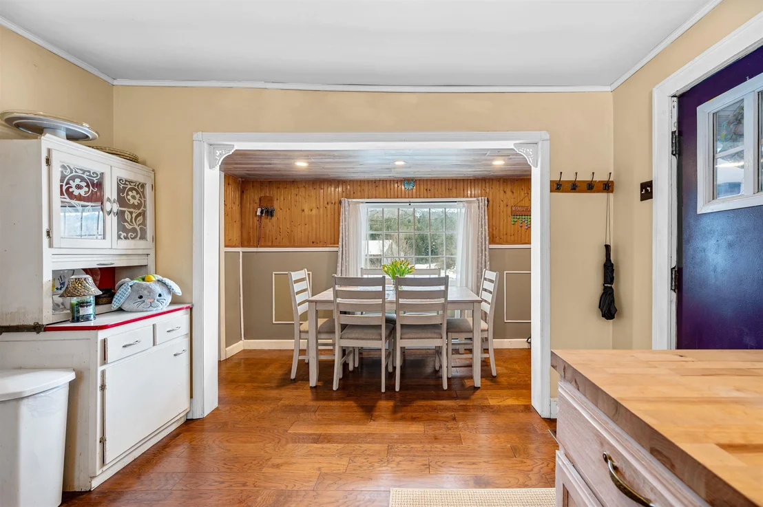 Photo of 684 Union Brook