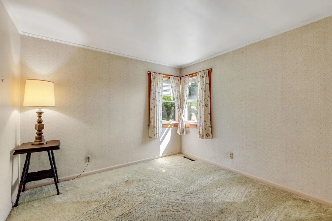 Photo of 12 Grandview
