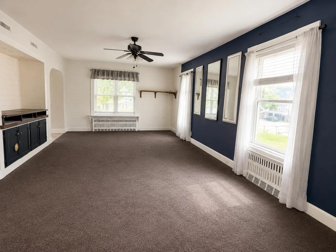 Photo of 213 Hillside