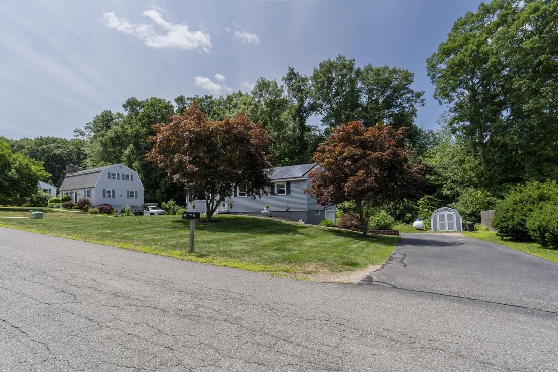 Photo of 25 Bedard