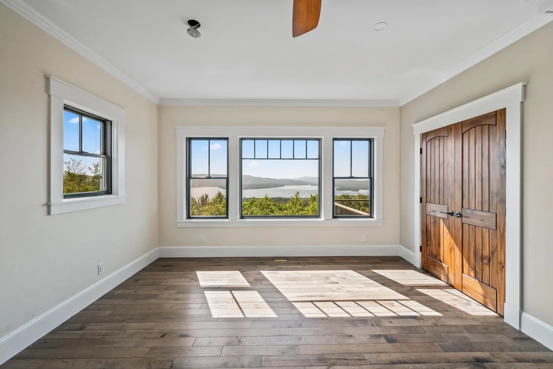 Photo of 4 Skyline