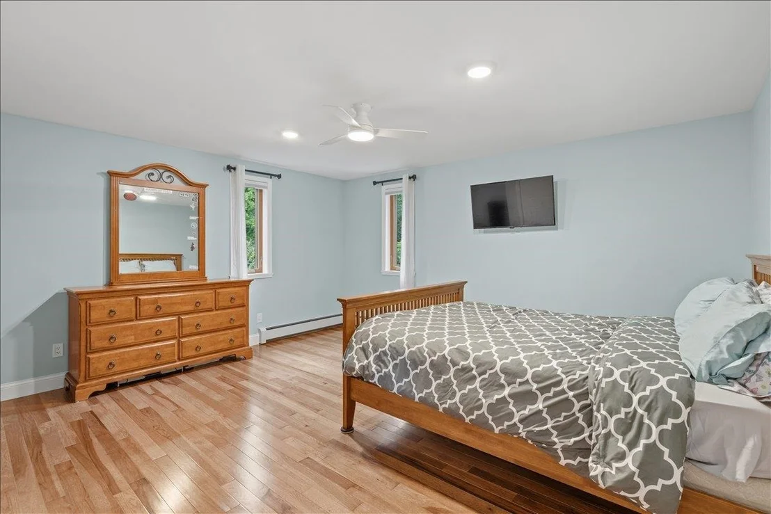 Photo of 230 Pine Meadow