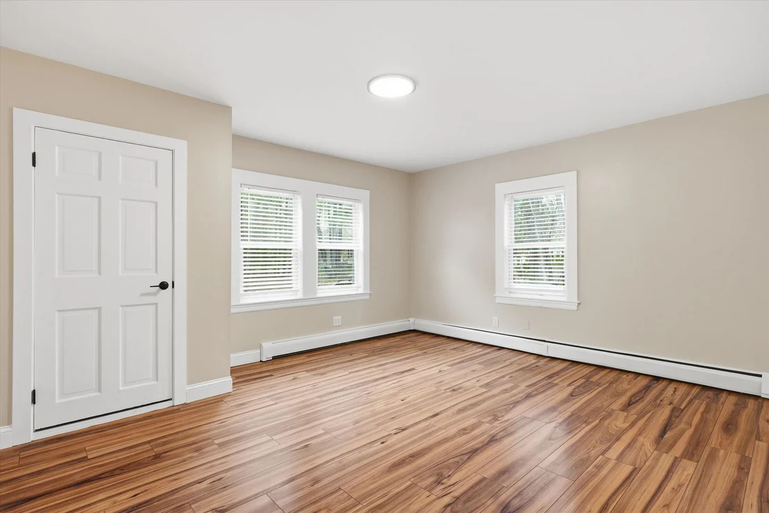 Photo of 293 Lawrence