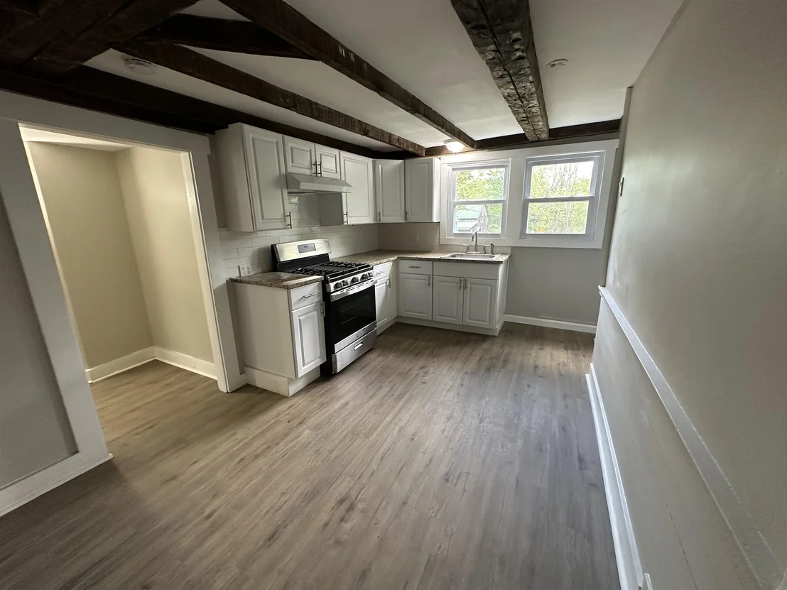 Photo of 461 South