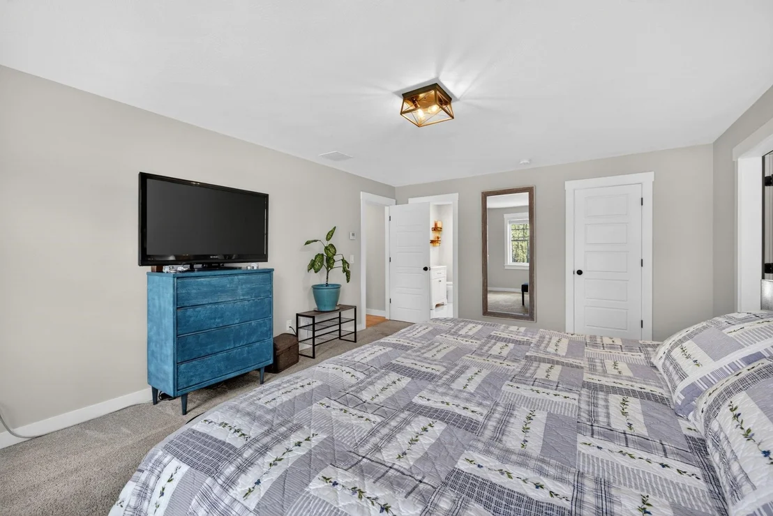 Photo of 21 N Mason