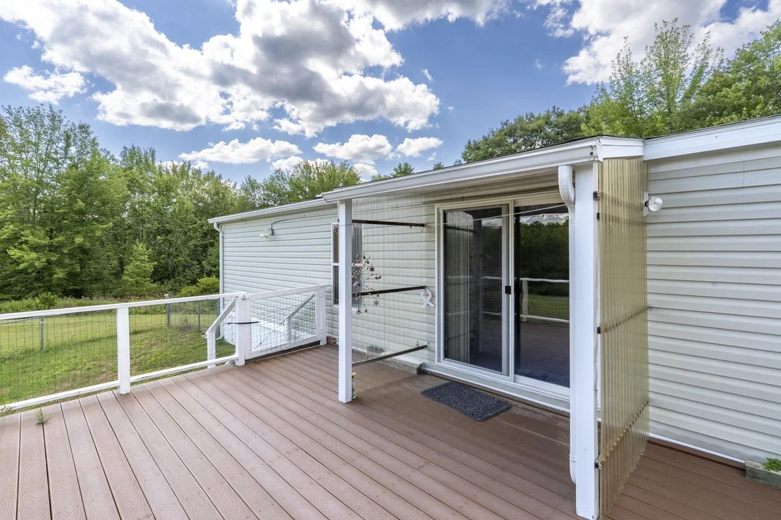 Photo of 955 Calef