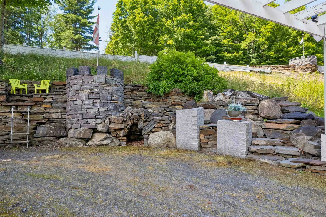 Photo of 408 Ridge