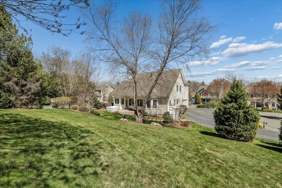 Photo of 32 White Pine