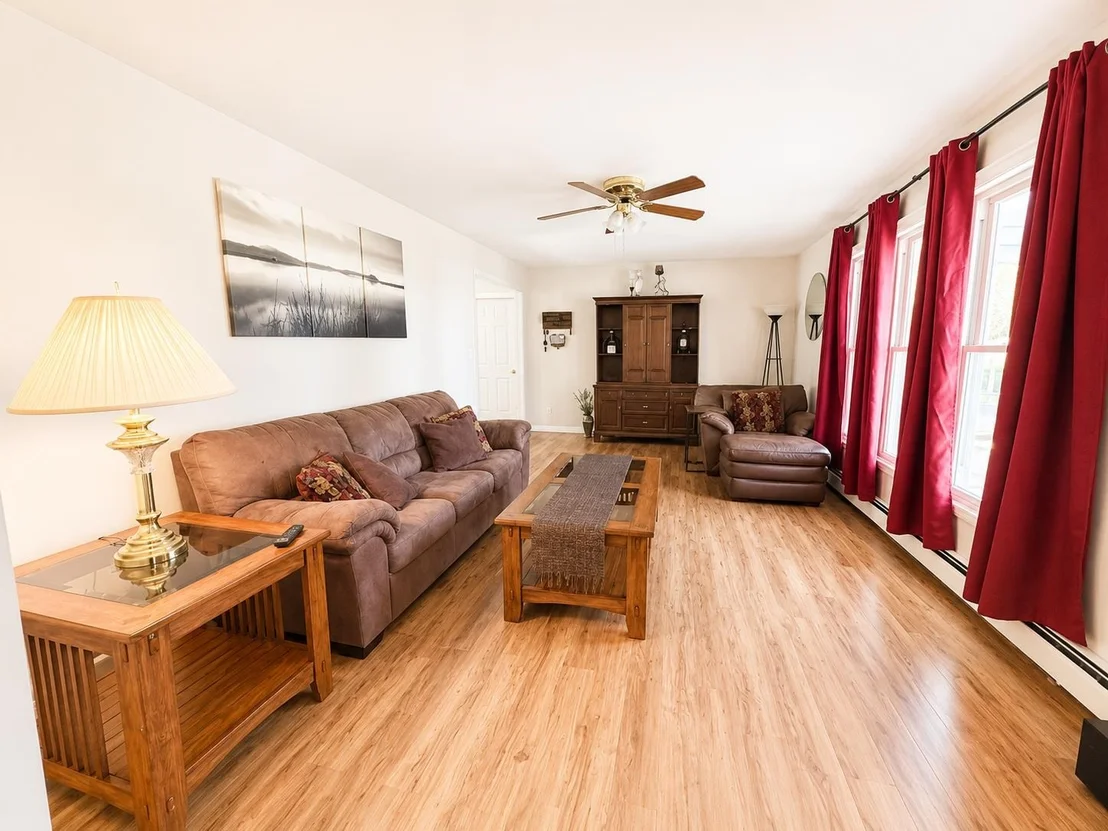 Photo of 49 Jasper