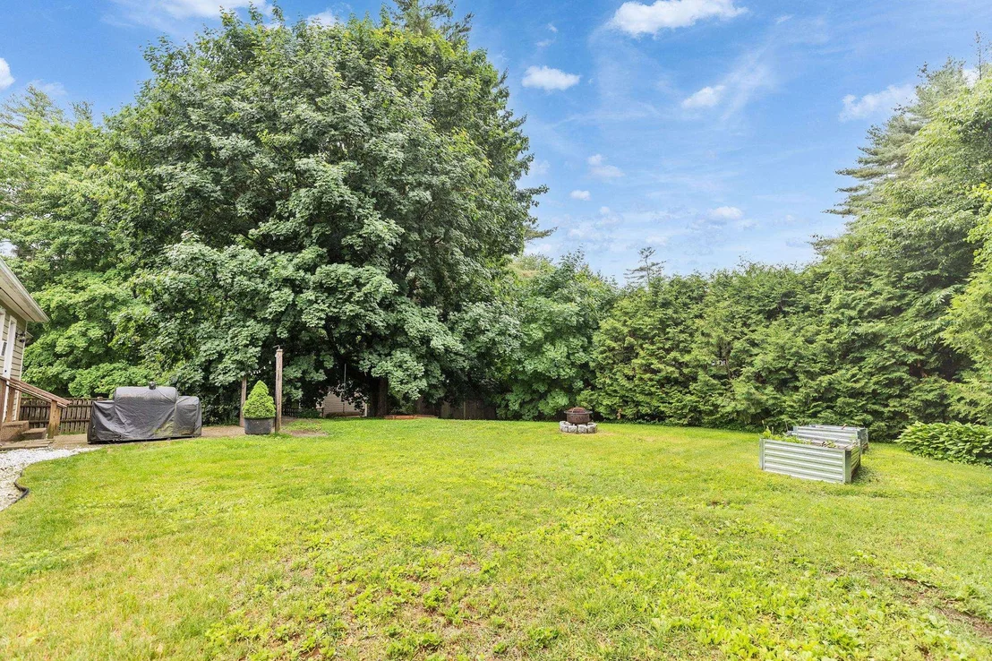 Photo of 17 Maple