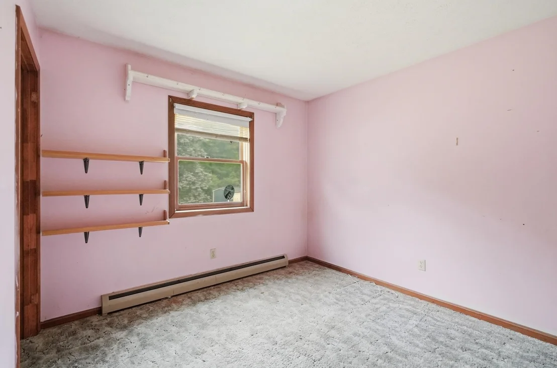 Photo of 104 Ridgeview Drive