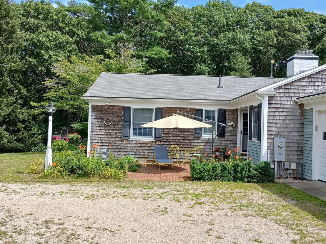Photo of 43 Poponessett