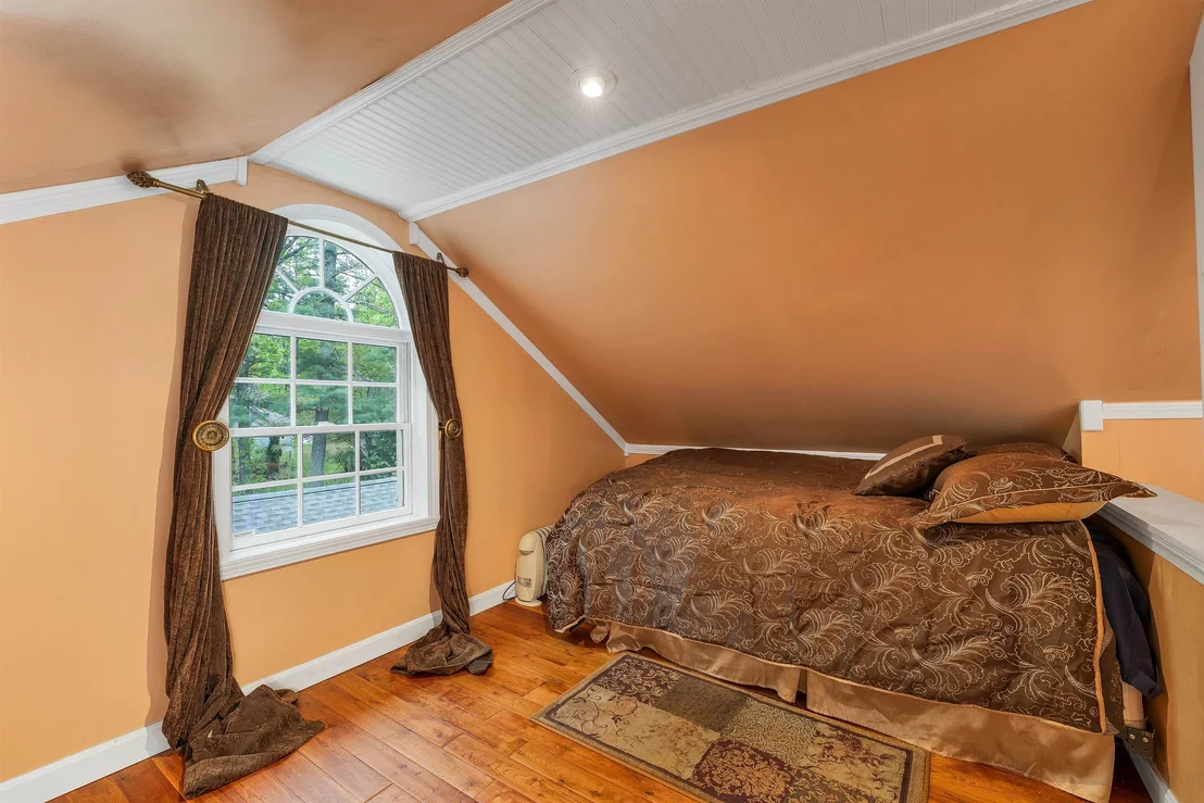 Photo of 153 Castle Hill