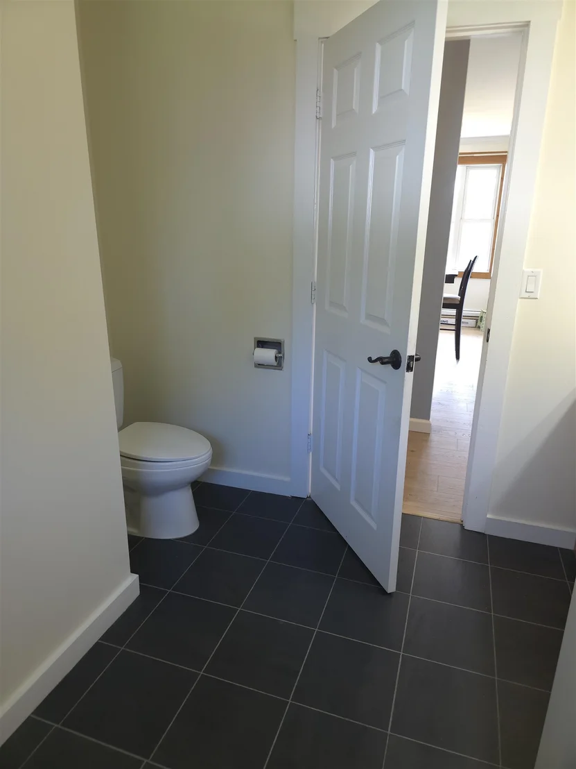 Photo of 6 Meadowcrest