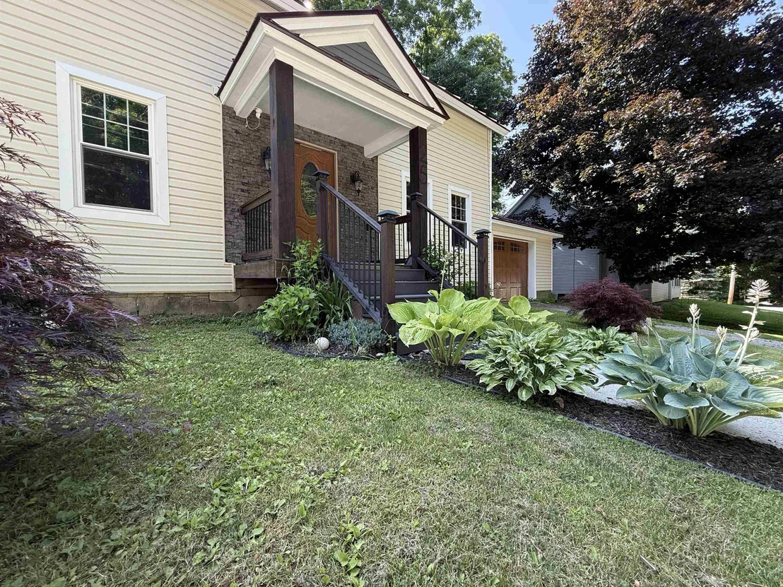 Photo of 25 Bluff