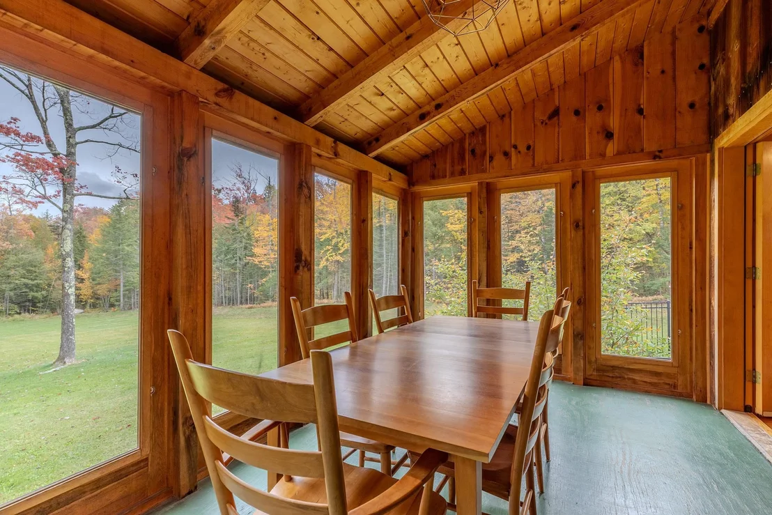 Photo of 628 Moss Brook