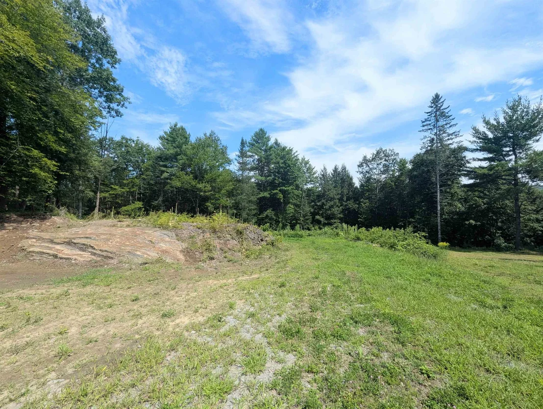 Photo of 2673 U.S. Route 5
