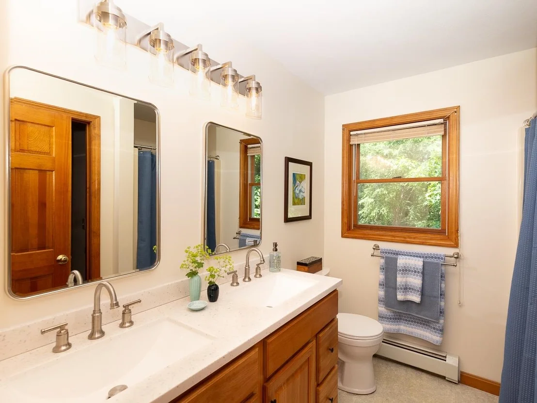 Photo of 6 Tamarack