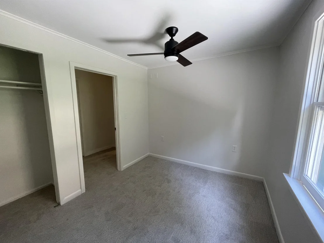Photo of 32 Pleasant