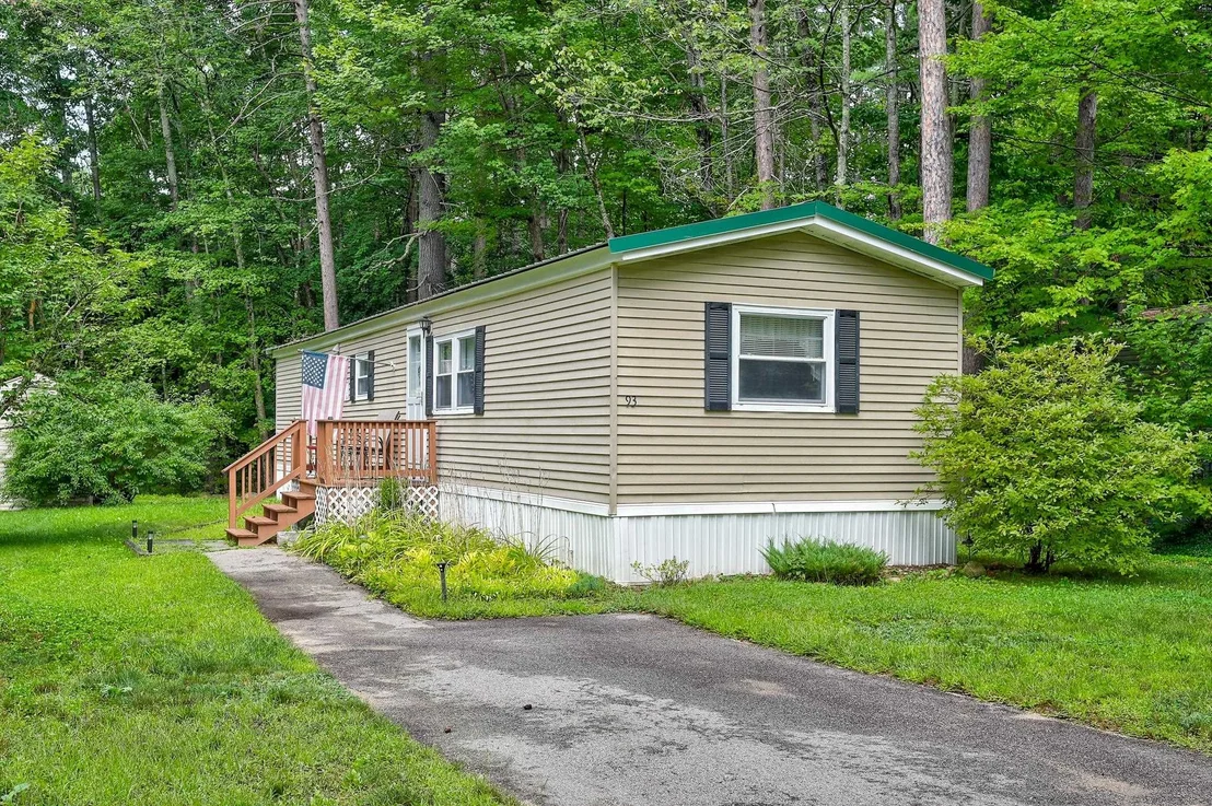 Photo of 93 Eagle Ledge